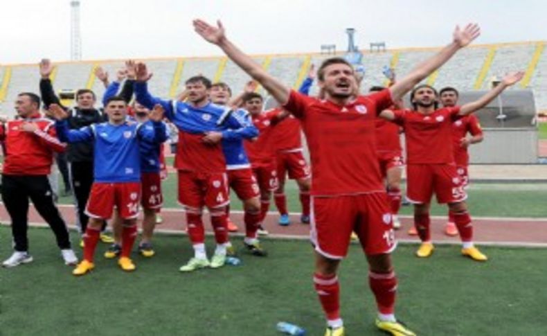 Altınordu Play-Off aşkına