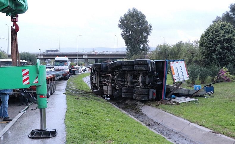 Altınyol'da yürekleri ağızlara getiren kaza