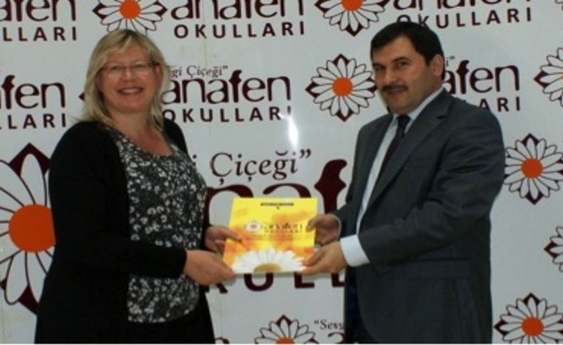 Anafen öğretmenlerine Cambridge sertifikası