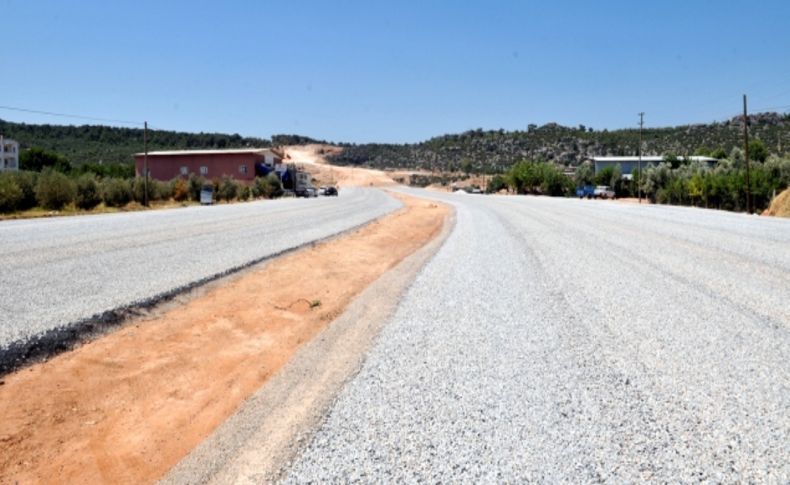Antalya’ya kuzeyden alternatif yol girişi sağlanması için çalışmalara başlandı