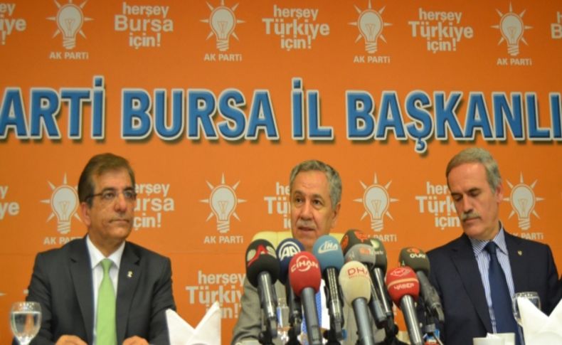 Arınç: Biz Hocaefendi'yi bir partinin kalıpları içine koymadık, koyamayız
