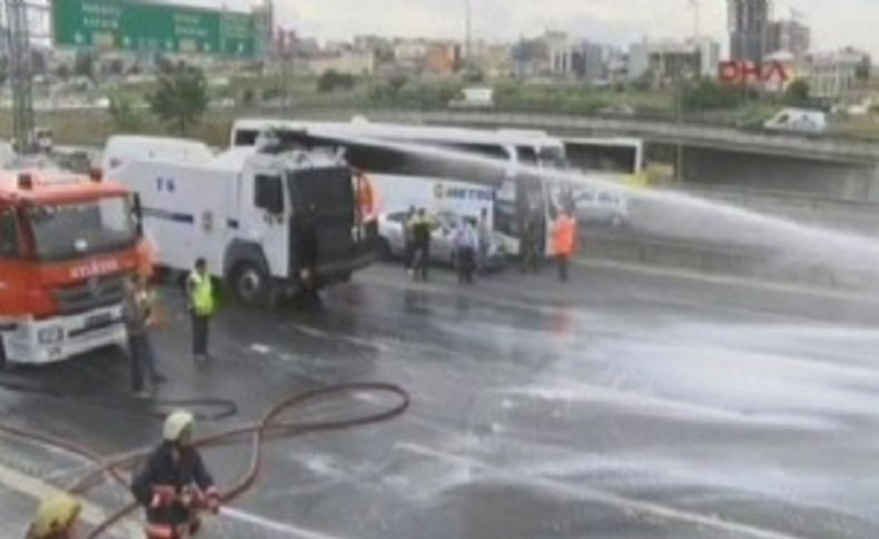 Trafik kazasına TOMA müdahalesi