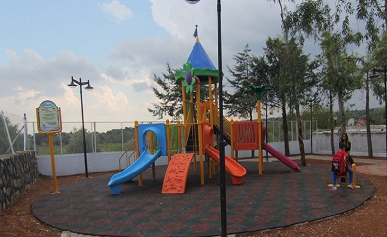 Menderes Dereköy’e 2 Yeni Park