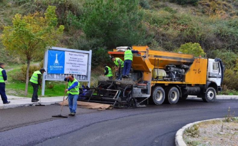 İzmir Büyükşehir Belediyesi’nden rekor asfaltlama