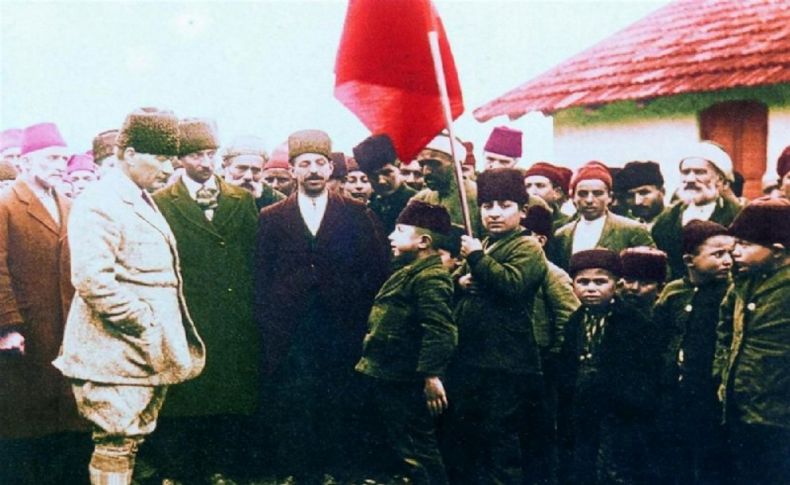 Atatürk'ün çocuk sevgisi