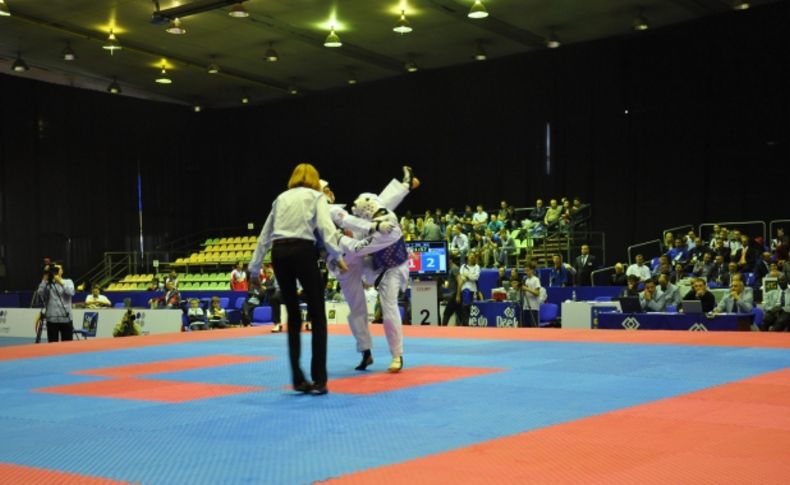 Avrupa Ümitler Taekwondo şampiyonasında madalyaya devam