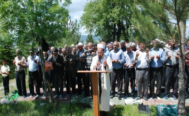 Aydıncık'ta yağmur ve şükür duası