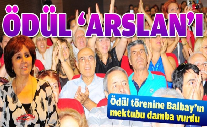 Ayşenur Arslan'a basın özgürlüğü ödülü