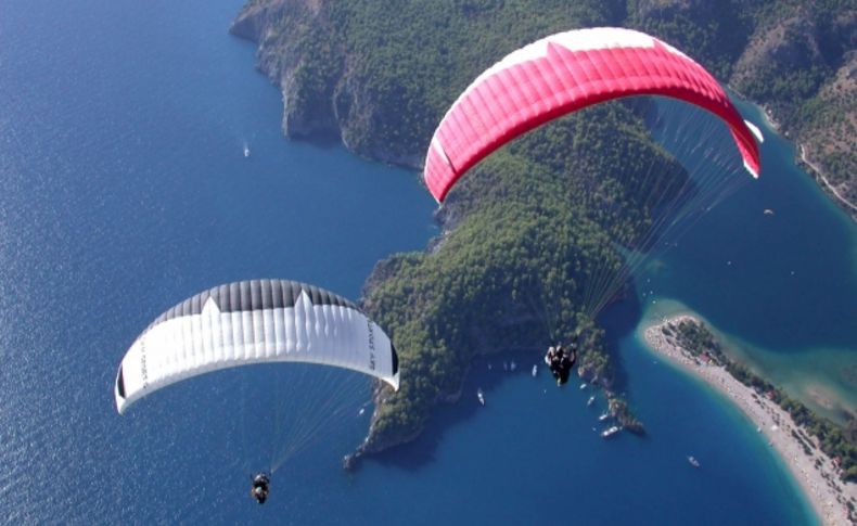 Babadağ'dan yamaç paraşütü ile atlayanların sayısı yüzde 25 arttı