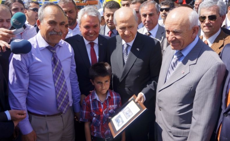 Bahçeli: Başbakan, Öcalan'dan sonra Perinçek hayranlığına mı düştü bilemiyorum