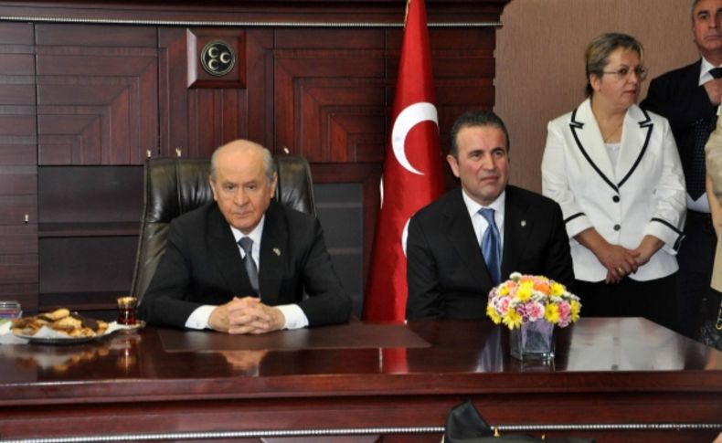 Bahçeli: Başbakan, Türk milletine Yalan Rüzgarı dizisini oynatmaya başladı