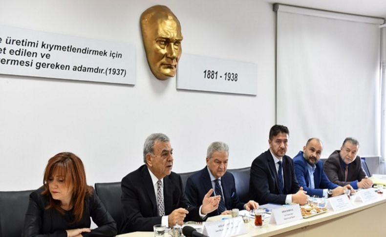 İzmir fuarına sahip çıkıyor