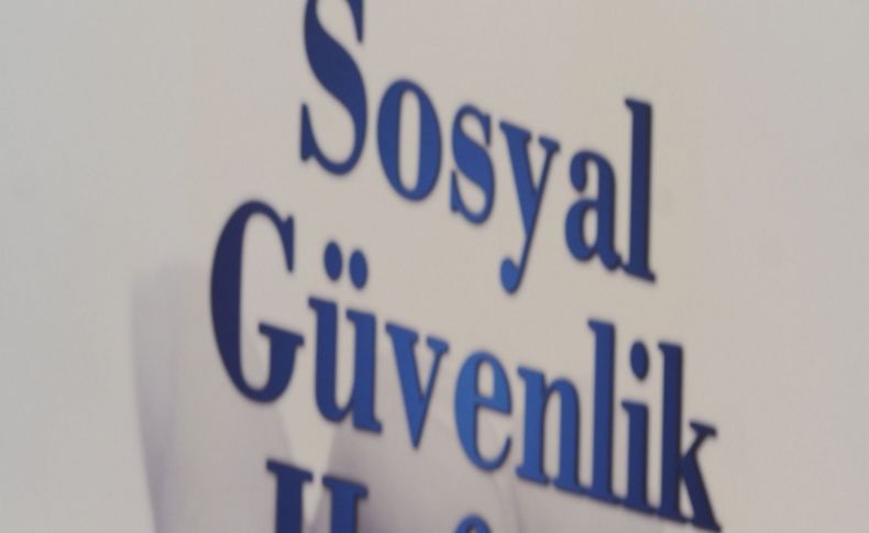 Bakan Çelik: Bütün partiler uzlaşırsa asgari ücret vergiden muaf hale gelir