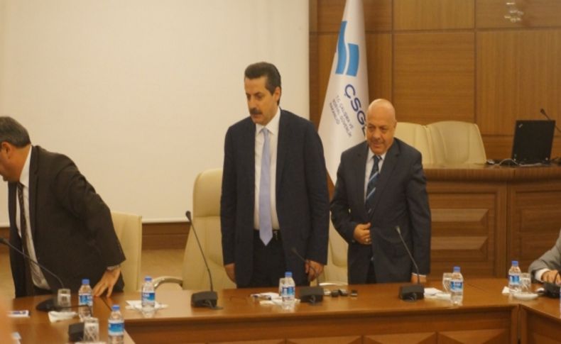 Bakan Çelik: Doğum izni meselesi Ekim itibarıyla çözüme kavuşacak