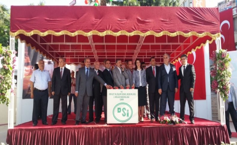 Bakan Eroğlu, Aliağa'da 35 projenin temel atma açılını katıldı