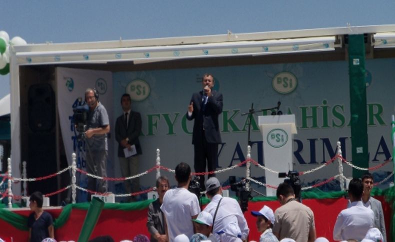 Bakan Eroğlu, Çay-Karacaören’de temel atma törenine katıldı