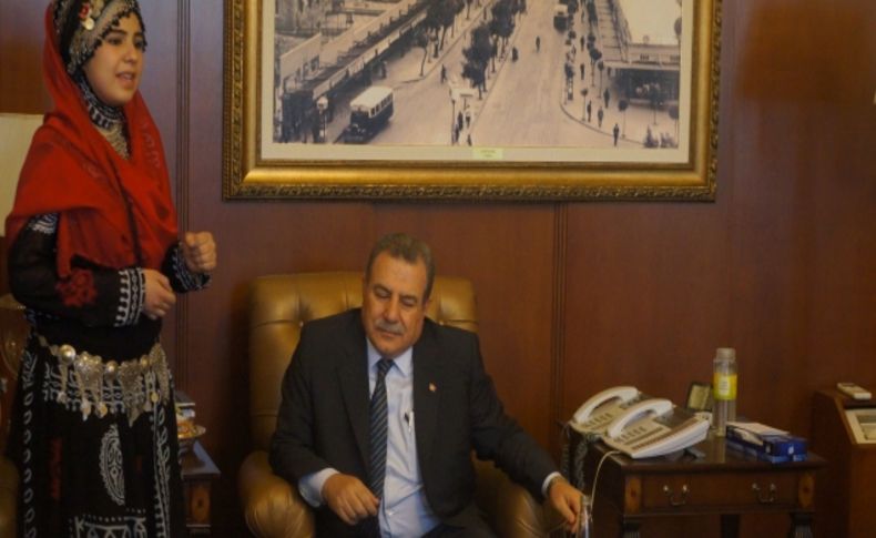 Bakan Güler: Türkçeye katkı sağlamak dünya barışına katkı sağlamakla eşdeğer