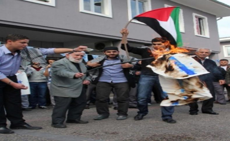 Balıkesir'de İsrail'e tepki
