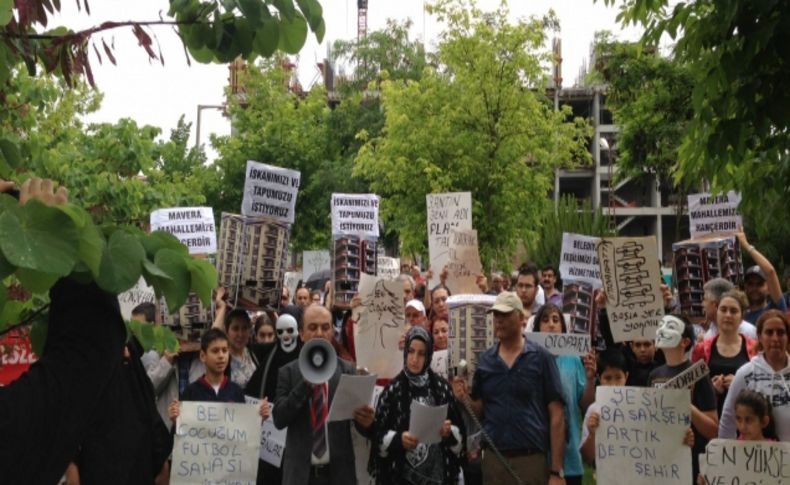 Başakşehirliler sorunlarının giderilmesi için eylem yaptı