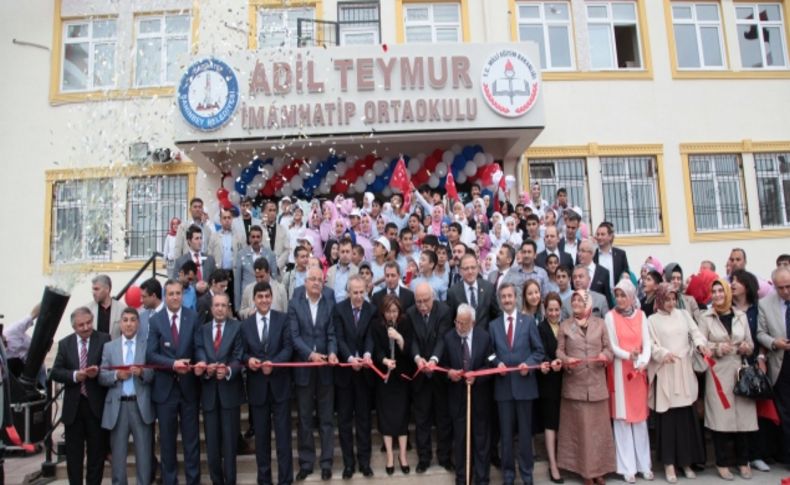 Başbakan'ın öğretmeninin ismini taşıyan imam hatip ortaokulu açıldı