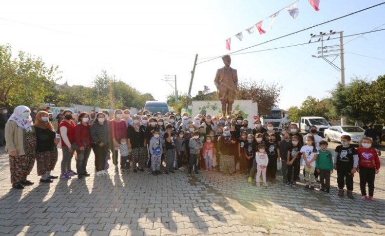 Başkan Sengel Gökçealan'a heykel sözünü tuttu