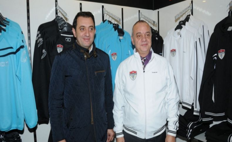 Başkan Ergün Manisaspor store’u ziyaret etti