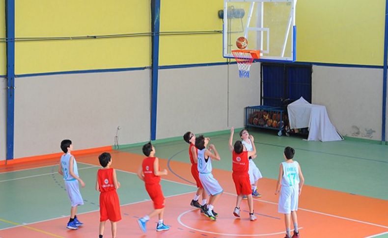 Seferihisar’da basketbol şöleni