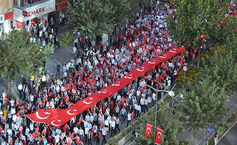 Batman'da teröre lanet yürüyüşü