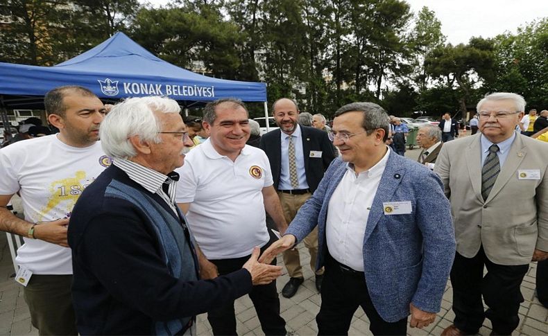 Batur, Atatürk Lisesi Pilav gününe katıldı