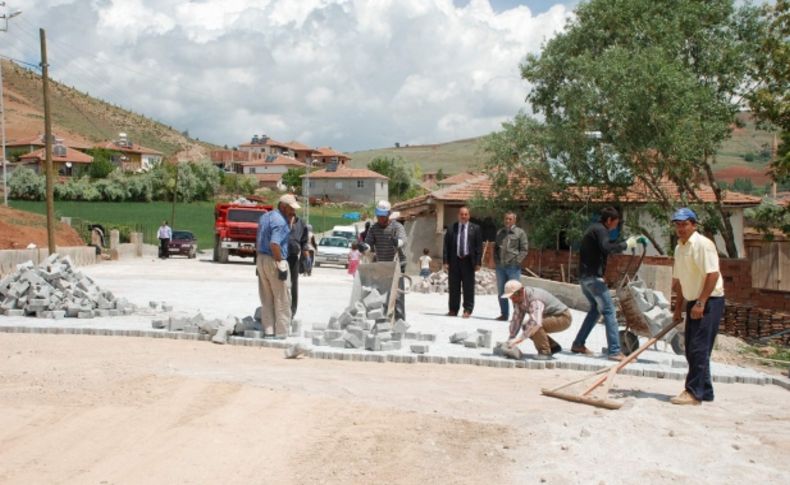 Baydiğin beldesinde alt ve üst yapı çalışmaları sürüyor