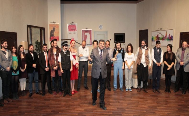 BBŞT’nin yeni oyununun galası yapıldı