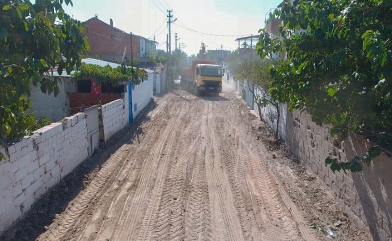 Bergama'da beklenen 'yol' için düğmeye basıldı