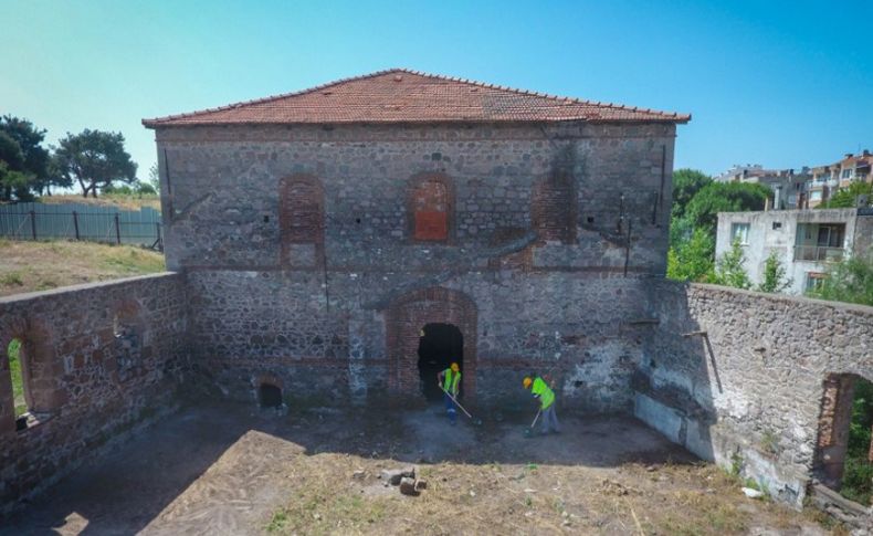 Bergama’daki tarihi binalara restorasyon başladı