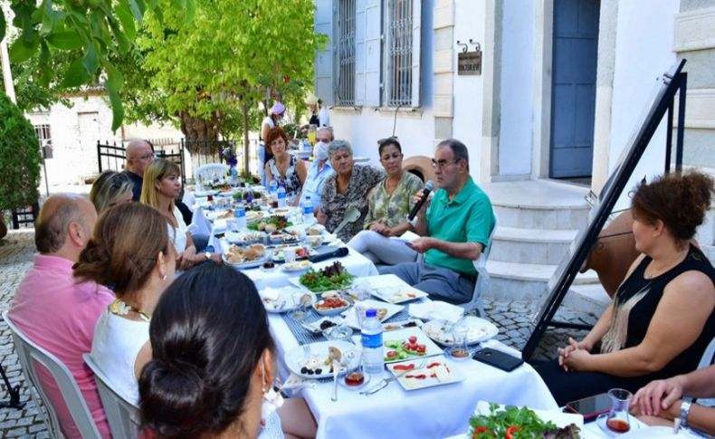 ‘Bilge Çınarlar’ Narlıdere’yi anlatacak!