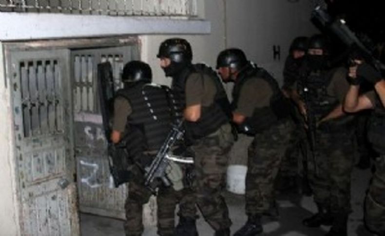 İzmir'de DHKP-C operasyonu, 5 gözaltı