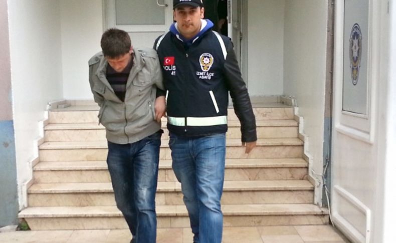 Bir gün önce telefon çaldığı dükkana ikinci kez gelince yakayı ele verdi