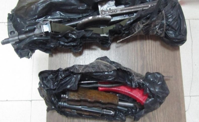 Bitlis’te cips arası gümrük kaçağı sigara ele geçirildi