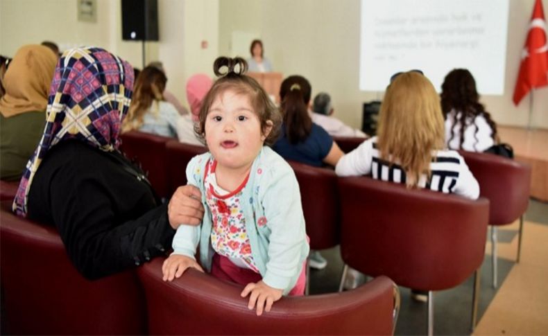 Bornova Belediyesi’nden engelli çalıştayı