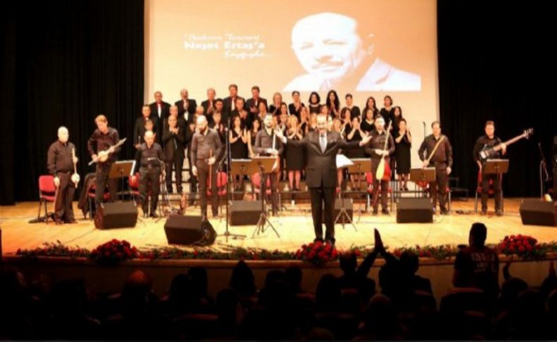 Bornova 'Bozkırın Tezenesi'ni andı