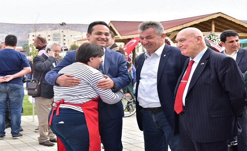 Bornova'da özel çocuklar için Terapi Bahçesi