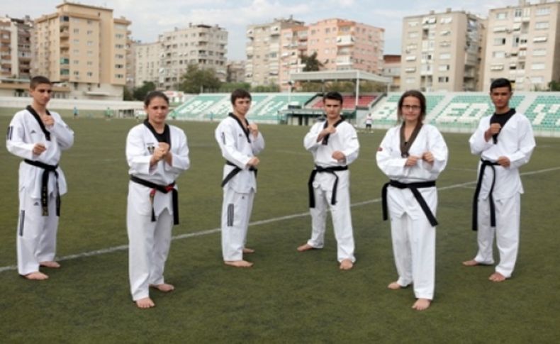 Bornovalı tekvandocuların madalya gururu