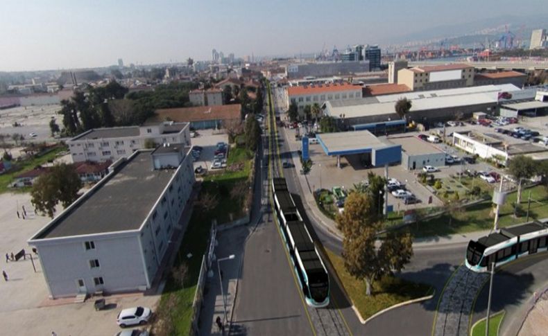 Sıra Şehitler Caddesi ve Bostanlı Köprüsü'nde