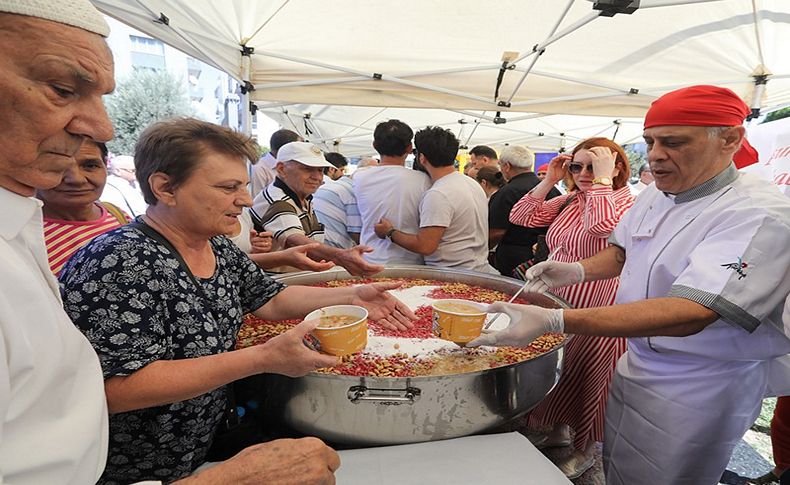 Buca’da aşure bereketi