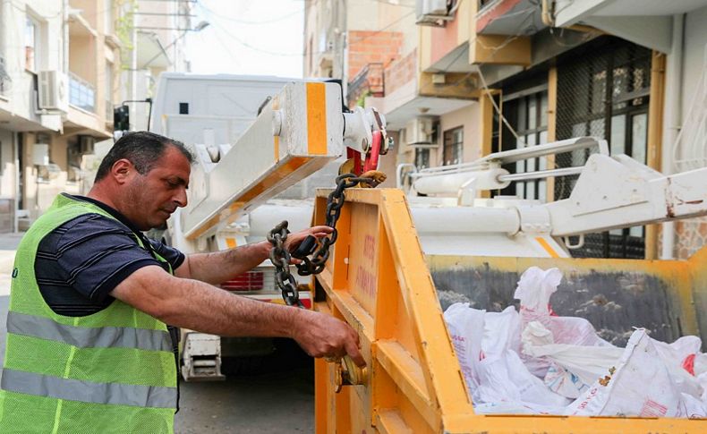 Buca'da moloza geçit yok