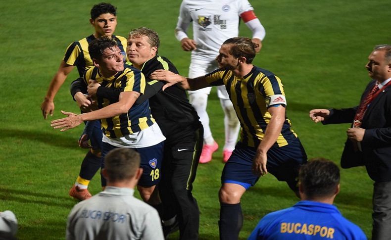 Bucaspor'da Barış'a 4 maç ceza