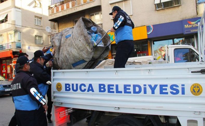 Buca'da kaldırım işgaline izin yok