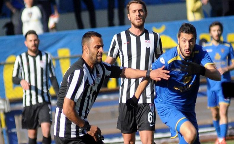 Bucaspor'da Mehmet'e af yolu