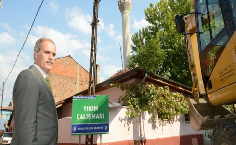 Bursa'da mahalleler yıkımla nefes alıyor