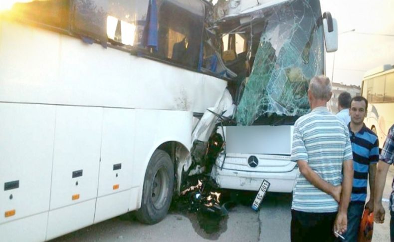 Çanakkale'de iki otobüs kazasında 24 kişi yaralandı