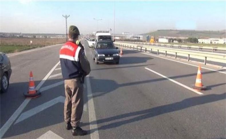 Flaş! Ankara girişinde silah ve mühimmat ele geçirildi